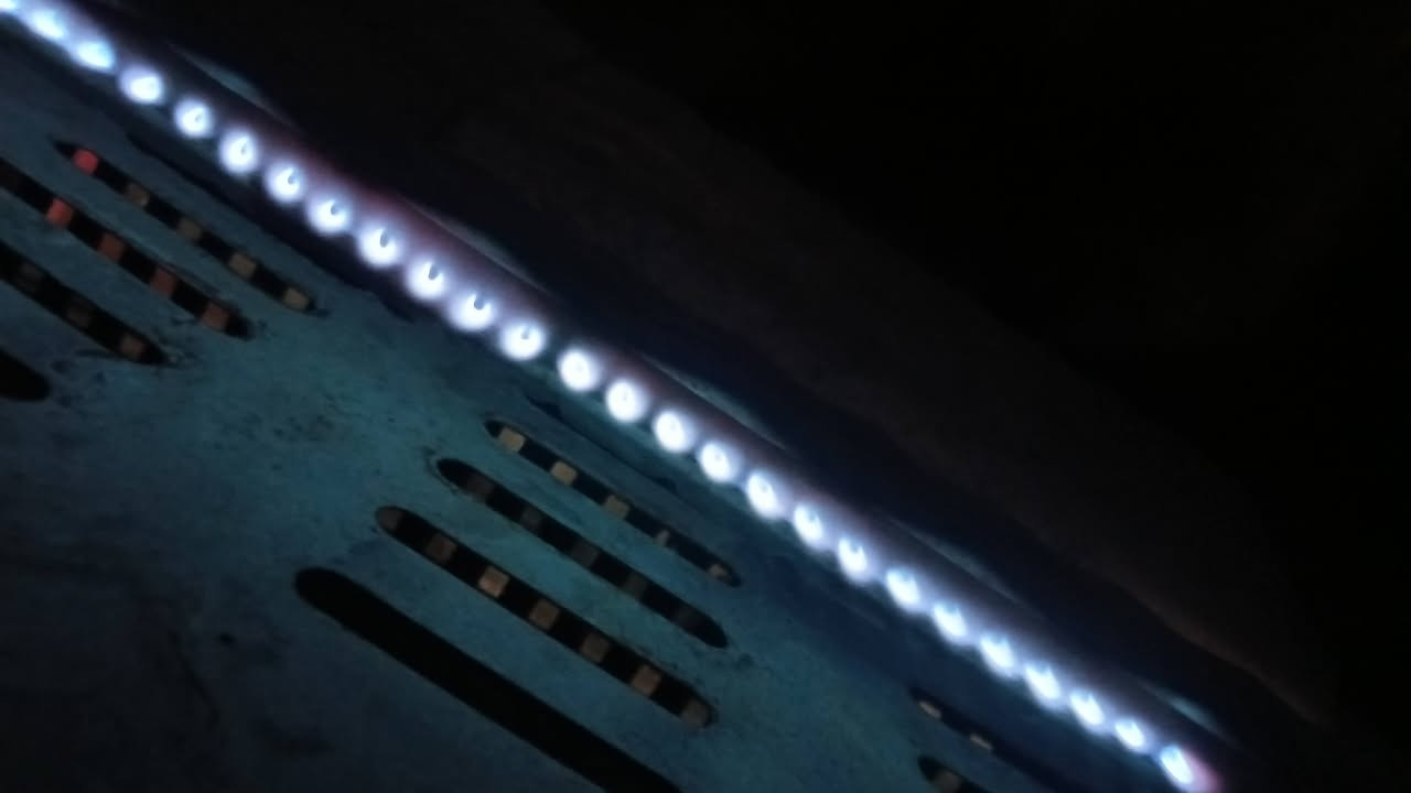 طباخ للبيع شرط الشغل السعر 100 وبي مجال المكان حي العروبة اتصال على رقم ***********
