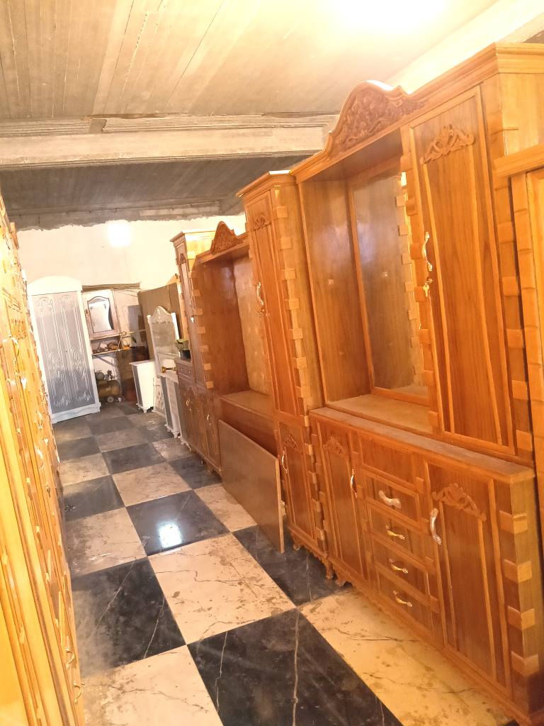 معرض حسين الكعبي العنوان ميسان جمعيات بداية الاربع سايدات مجاور البانزيخانه جديده تصل *********** عمارة, ميسان
