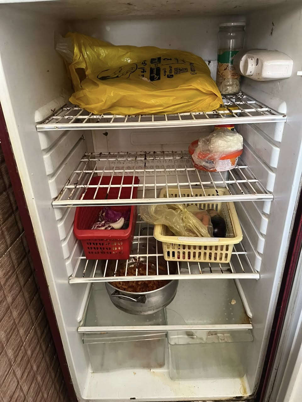 ثلاجه هيتاشي الجبيره تجميد فول حيل نضيفه سعره 150 وبيه مجال


**إذا كنت صاحب هذا الإعلان وتريد حذفه لأي سبب، رجاءا أرسل رسالة إلى الدعم الفني**