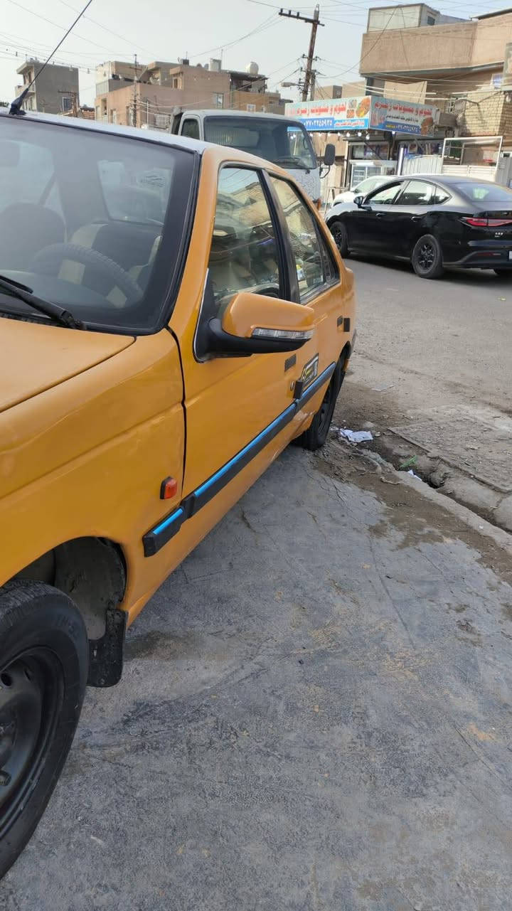 السلام عليكم
بيجو
 موديل 2009
مكينة وكير ياباني تحوير 
صدر نظيف
كشر نظيف 
حدادية نظيفة 
سياره نظيفة
 رقم دولي 
غرامات امصفرة
 هيئه عليها 82 الف
 سنوية جديدة نهاية 2029 
سعر  25$ وبية مجال قليل 
العنوان بغداد الجديدة
الرقم  ***********
