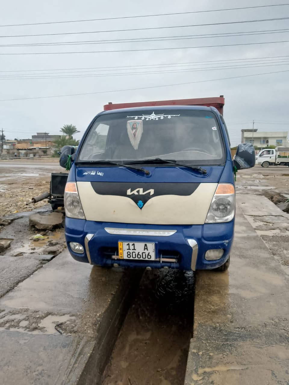 كيا مسكر بم ونوزل سيارة موديل ٧ جاهزة مكينة وكير وحدادية تخم تاير كاملة ربع ماتصرف  عليها تحويل مباشر مكاني بغداد ملاحظه بيه طخة بل تكمة شوية غيرهاي ماكو شي تنباع بدون محجر.السعر ٨٥وبي مجال      ***********
