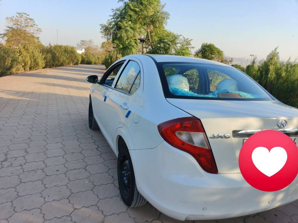 جاک حەجم بچوک ... مۆدێل ٢٠١٢
گێڕو مەکینە بەشەرت 
سەنەوی هەتا ٢٠٢٩ بەناوی خۆمە
تەبرید بەشەرت ... مەکینە زنجیر گێر عادی

بۆ کاسکێت مەکینەی کراوەتەو وەک شوشە ناوی پاک کراوەتەوە

تابڵێی سەیارەکە بەهڵمەتە و بەنزین ناخوا

نیو بۆنیت بۆیاغە بێ دەعم و ناوگرتن

پاتری تازەیە ... تایەی تازەیە ... رادیتەری تازەیە

کامل کارەبایی ئیش دەکات

نرخی ٤٩ و معامەلەیەکی کەم رانية, السليمانية


**إذا كنت صاحب هذا الإعلان وتريد حذفه لأي سبب، رجاءا أرسل رسالة إلى الدعم الفني**