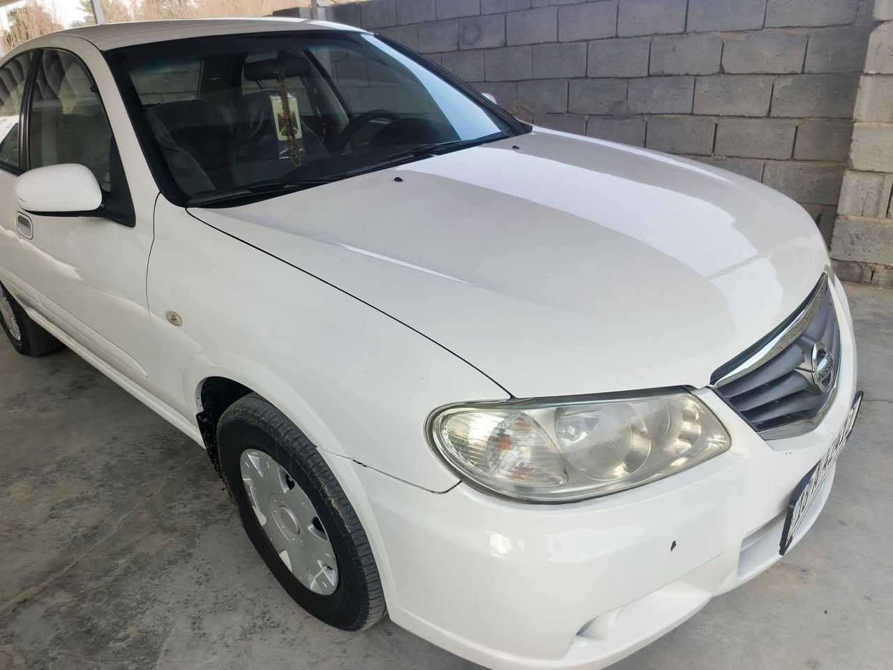 سلام عليكم سني ياباني موديل ٢٠١٠ محرك اسود بيها ملاحظه كلش بسيطه بالبنيد والباقي على الشركه
رقم بابل دولي بأسمي السعر ١١٠ 
مكان السياره بابل جبله واي استفسار ***********
