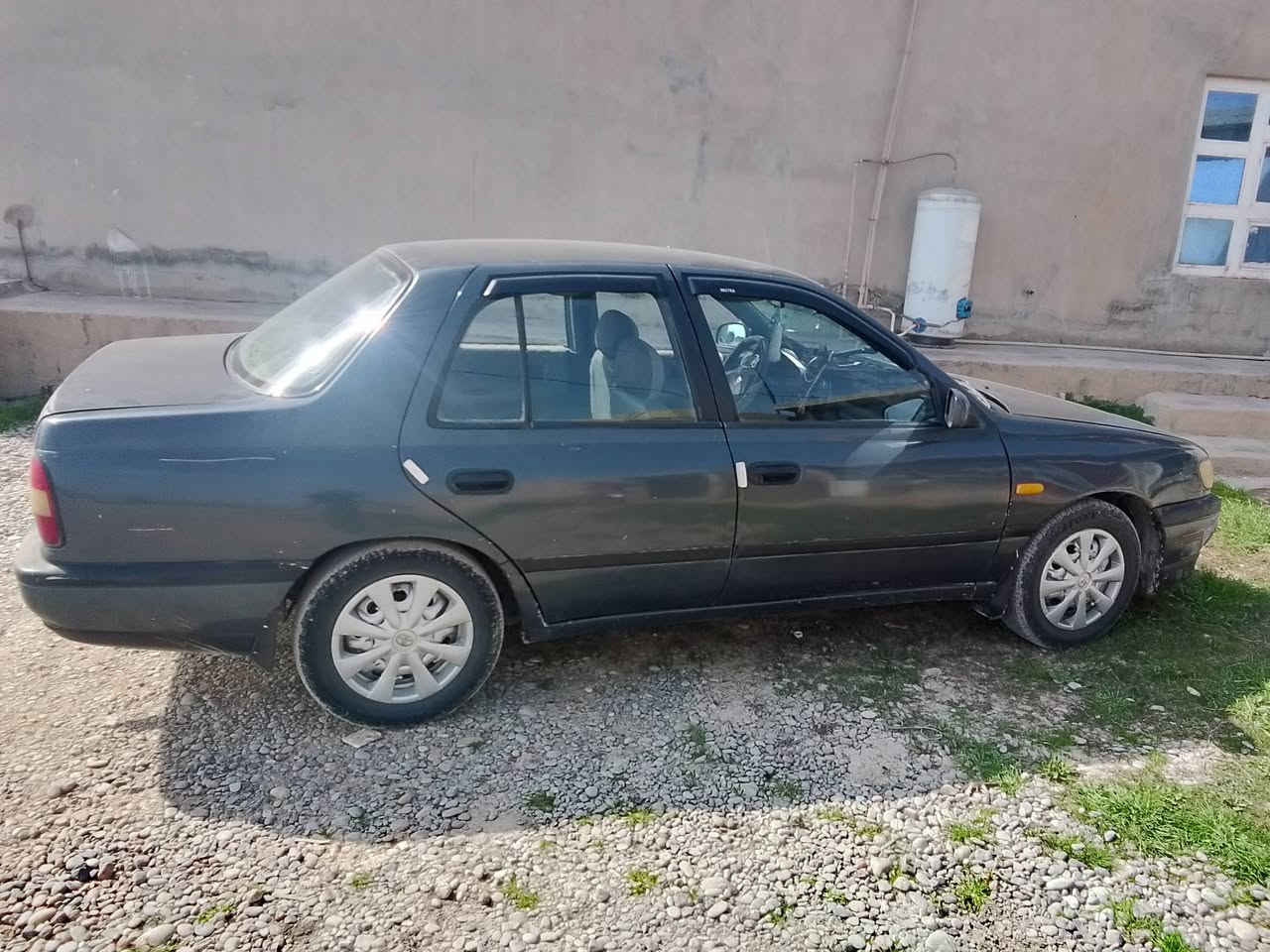 للبيع أو مراوس صني نيسان موديل 92سنويه 27 كركوك الماني دفتر بانزين ع رقم ***********
