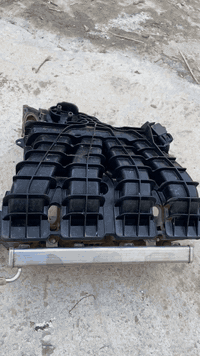 للبيع  دكشن بارد سي 200مكينه 2400 هو والبخاخات والحساسات ومسطرة البخاخات مع قبق مكينه ثنيناتهن مال كصه
للاتصال***********
