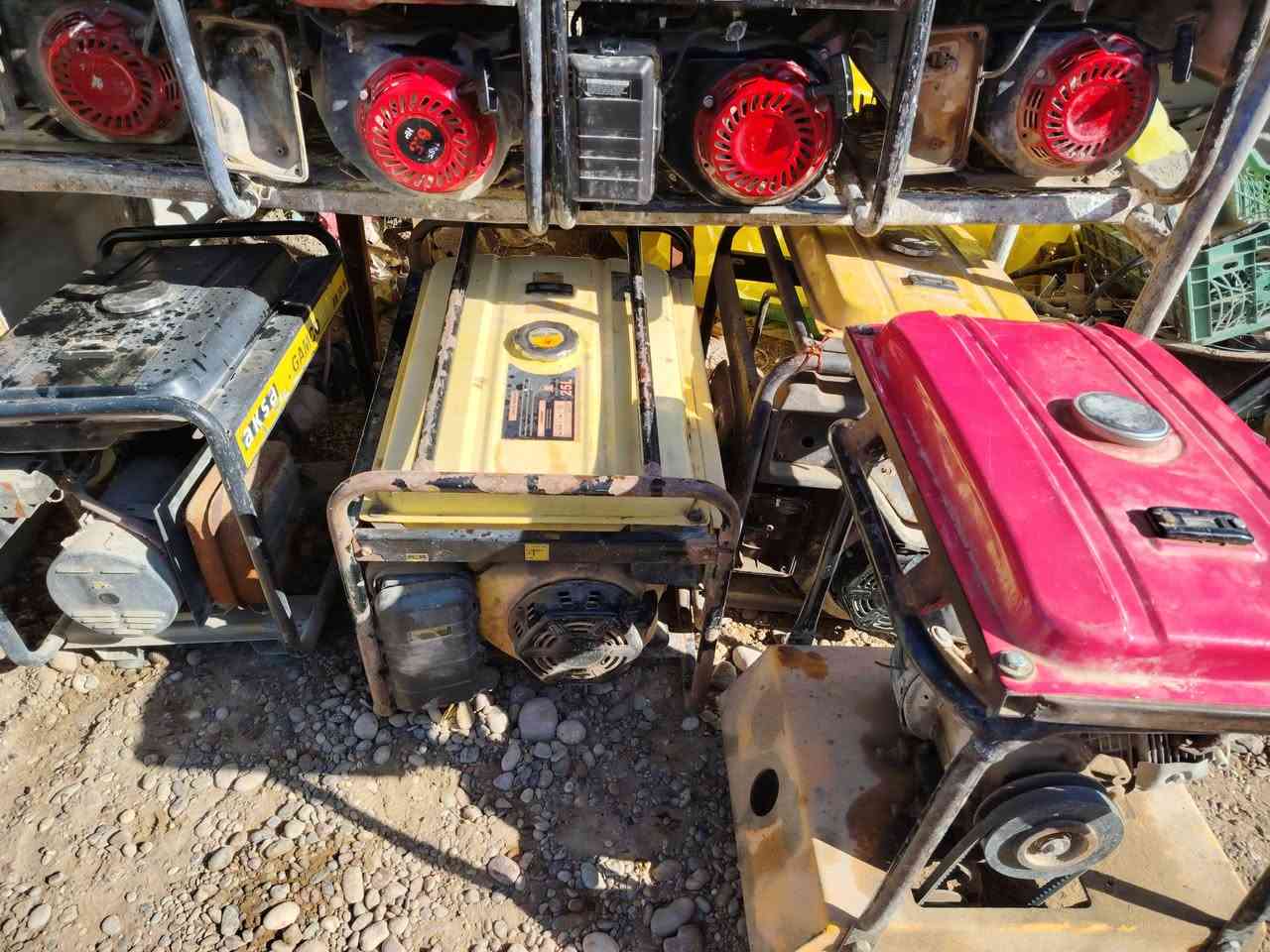 عدي مولدات ٥كيفي وحادلات للبيع مكان تاجي سبع البور *********** *********** اتصل ودلل
