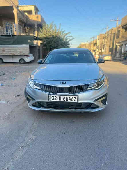 السلام عليكم كيا اوبتما 2020 اربيل ماشيه 90  بدون ارباك
مكان السياره بغداد الكرخ 
السعر 140 وبيه مجال
***********
