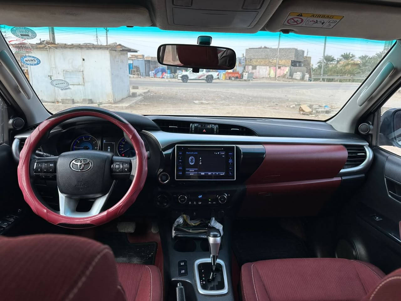 سلام ووعليكم هايلوكس موديل ٢٠٢٠بريميه فول مواصفات بصمه تشغيل بصمه أبواب لون صدفي تخم تاير يوكهاما كفاله عامه مكينه وكير وكشر كفاله حته من البارد سياره جديده ستخدام شخصي  كير اوتو رقم أربيل سنويه رقم وهزه جديده بسمي (كازززز)شرط التحويل السعر 280$وبيه مجال العنوان البصره الاستفسار ***********
