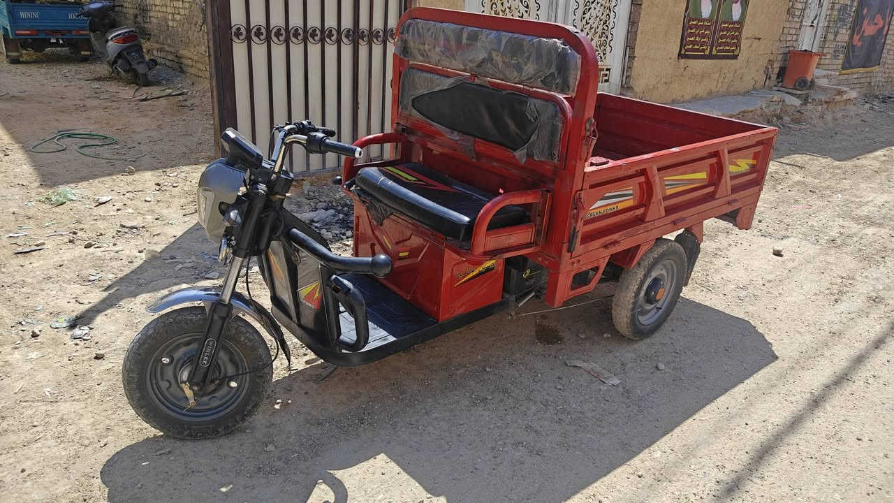 السلام عليكم شباب عندي ستوته شحن للبيع موديل 25 بطاريات 6 ابو الولد تشتغل بصمة و سويج الستوته نضيفه استخدام قليل كهربائيات شغالة كلها سعرها 1150 مكاني مدينة الصدر ***********
