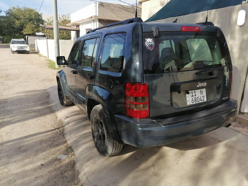 جيب ليبرتي ٢٠٠٨ رقم بغداد باسمي هزه جديده رقم انكليزي تخم تاير جديد صدر جديد سياره جاهزه من كلشي بدون اي نقص سعره صبغ جماليه دواخل جديد شاشه كامره منضومت زنون شمسي الاصلي  سعرها ٩٥ عنواني ديالى خانقين *********** خناقين, ديالى
