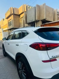 توسان ٢٠٢٠ • ماشيه ٨٥٠٠٠ • مكفولة