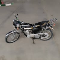 دراجه لبيع 19 وراق السعر 350بيه مجال رقمي 07762984203‬‏