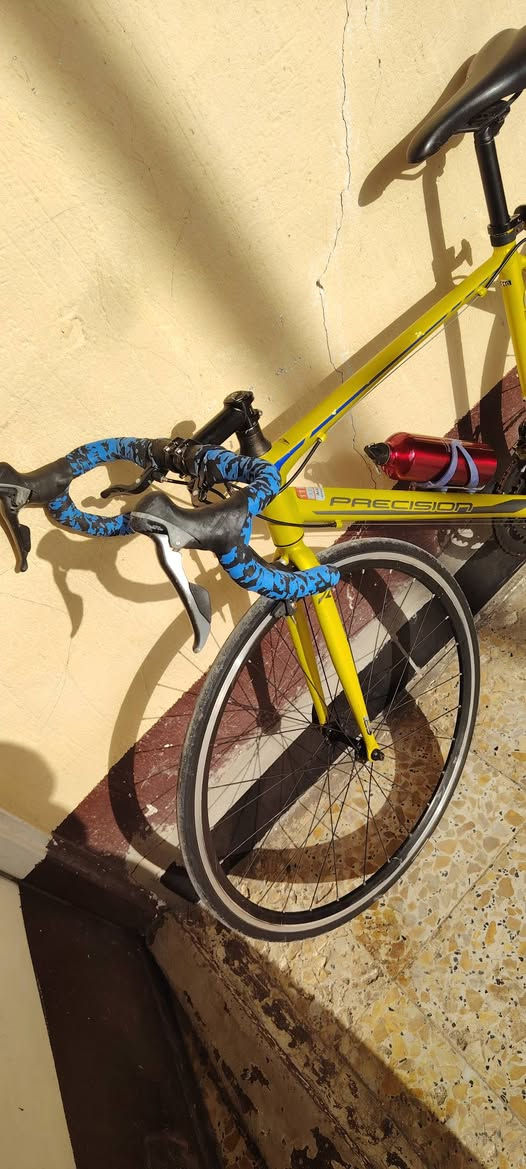 سلام عليكم رود بريزيشن لون اصفر حجم 28 وارتفاع فريم 51
سستم  8×2 كلارس  كامل اي نقص ما بي مكاني بغداد سبع البور السعر 300


**إذا كنت صاحب هذا الإعلان وتريد حذفه لأي سبب، رجاءا أرسل رسالة إلى الدعم الفني**