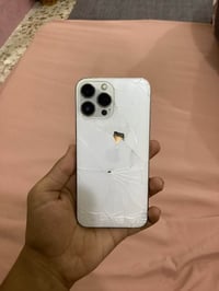 ايفون ١٣ برو ماكس • مبدل شاشه • ظهر مكسور
