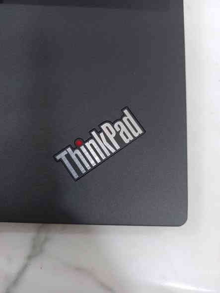 لابتوب لينوفو lenovo 
 حجم الشاشة 15.6
الرام 16
المعالج كور اي 5  الجيل 6
الهارد  256     ssd 
الرام  16.  ddr4 
كارت الشاشة  8  شير 
حجم الشاشة  15.6
الشحن اكثر من ساعتين 
الشاحنة اصلية 
يوجد منفذ تايب سي للشحن ولنقل البيانات  
الجهاز مكفول من العطل والتصليح
 الملحقات شاحنة وجنطة 
السعر   225
للمزيد من العروض ادخل على اعلاناتي 
***********
***********
يوجد توصيل

تتوفر لدينا مجموعة لابتوبات بأسعار مناسبة ومواصفات مختلفة
