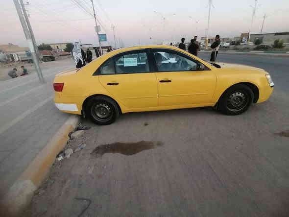 سوناتا للبيع مديل 2009 بيها ضربه جاملغ الأمامي والخلفي جاهزه مكينه وكير وحداديه مكينه قبل شهر شديتها رقمها مثنى سياره جاهزه من كل شي ترايك وين مايعجبك سعر 88 رقم ***********
