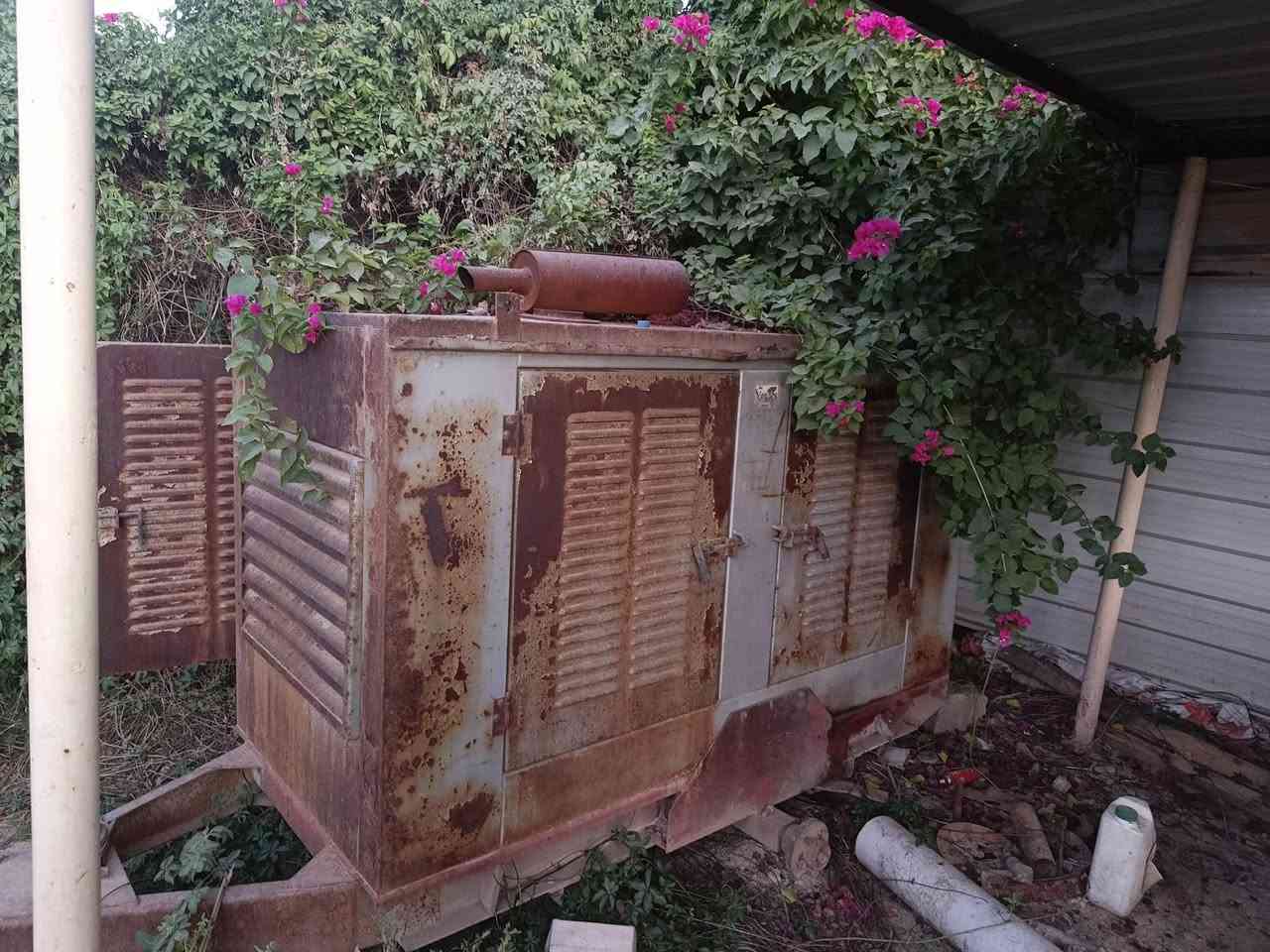 السلام عليكم مولد أڤيكو ايطالي للبيع 3سلندر صرف طبيعي محرك وملف بلادي ، توليد32 گيڤي المكان المشاهده مقابل منشأة نصر للأستفسار ***********  ، ***********  مكلف بالنشر
