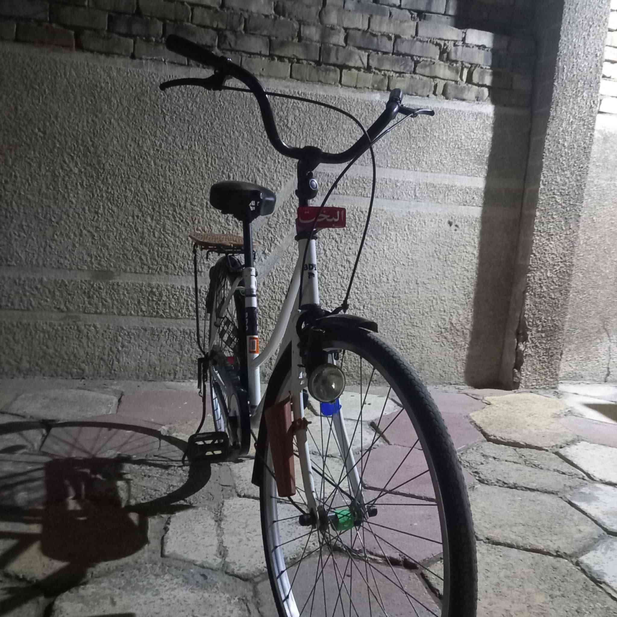 سلام عليكم بايسكل البيع ياباني الحجم 26 البايسكل موديل 18 شهر الثاني شركة البايسكل BD2 سعر البايسكل130بي مجال بسيط مكاني بغداد رئاسة العبيدي هاذة رقمي ***********
