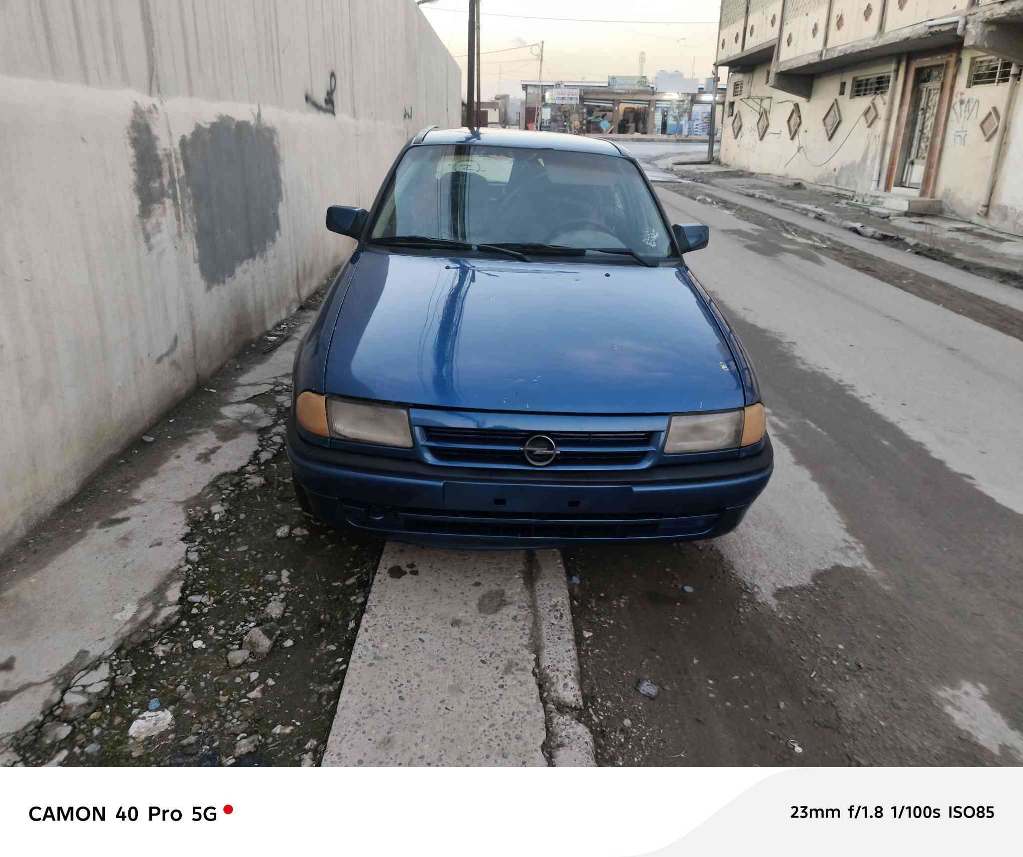 السلام عليكم للبيع حجم 18 موديل 92 رقم اخضر نينوى ***********
