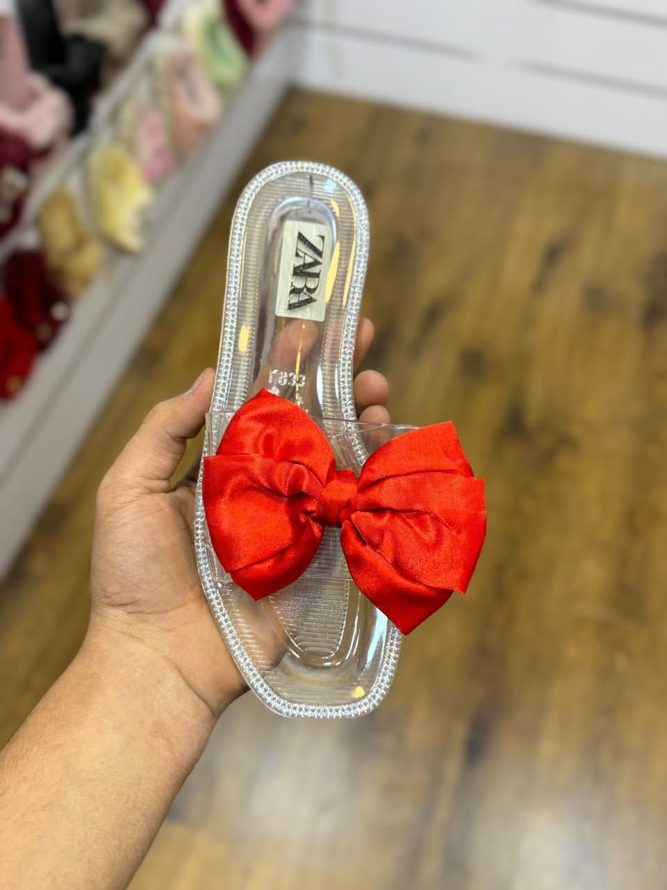 سلبرات شفاف


**إذا كنت صاحب هذا الإعلان وتريد حذفه لأي سبب، رجاءا أرسل رسالة إلى الدعم الفني**