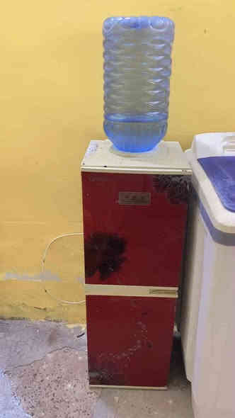 اجهزه كهربائيه للبيع شغاله وعلفحص للتواصل واتساب ***********
