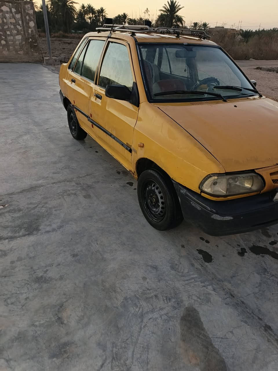 2012 بدون راعي كوم حديد  رقم الماني بغداد مكفوله سرقه وعشائر مكينه تنقص 10 اوراق *********** بابل
