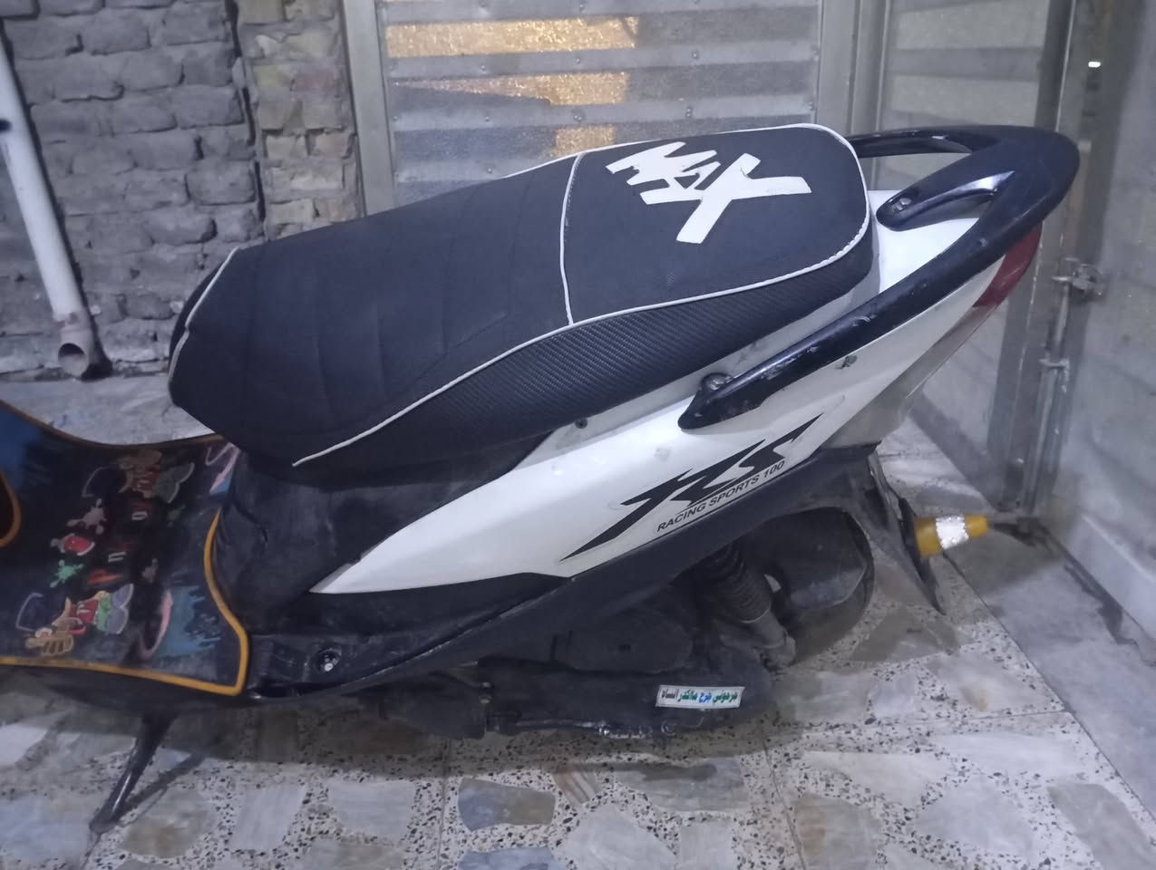 سلام عليكم مكس عدله البيع مستعجل على بيعته والله متوازي سعر 550وبيه مجال جيب وياك عشر فيترجيه خلي يفحصوه برغي ما مفتوح


**إذا كنت صاحب هذا الإعلان وتريد حذفه لأي سبب، رجاءا أرسل رسالة إلى الدعم الفني**