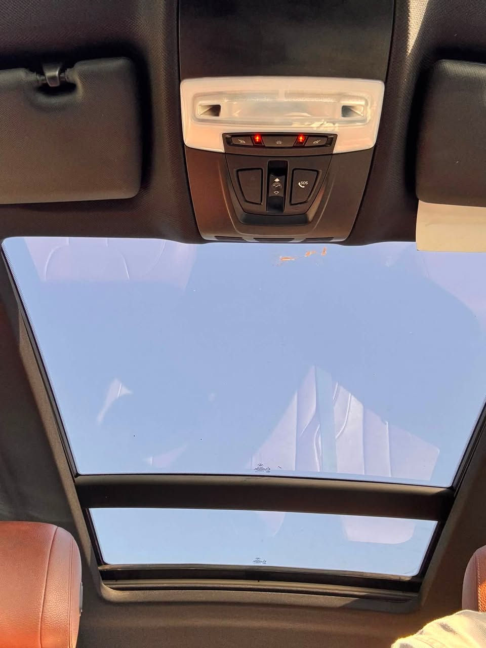 BMW X5 موديل 2016 – وكالة العروش

السيارة خالية من أي مشاكل.
جميع أعمال الصيانة والإصلاح تمت حصراً لدى شركة العروش.
السيارة بدون صبغ، باستثناء الدعاميات التي تمت إعادة صبغها تجميلياً فقط وبدون أي ضرر.
مغلفة بالكامل بـ PPF مطفي مع ضمان لمدة 10 سنوات.
تحمل رقم أربيل (الإصدار الحديث).
جاهزة للتحويل مباشرة باسم المشتري.

للاستفسار، يرجى التواصل
أحمد

+964 774 877 7785


**إذا كنت صاحب هذا الإعلان وتريد حذفه لأي سبب، رجاءا أرسل رسالة إلى الدعم الفني**