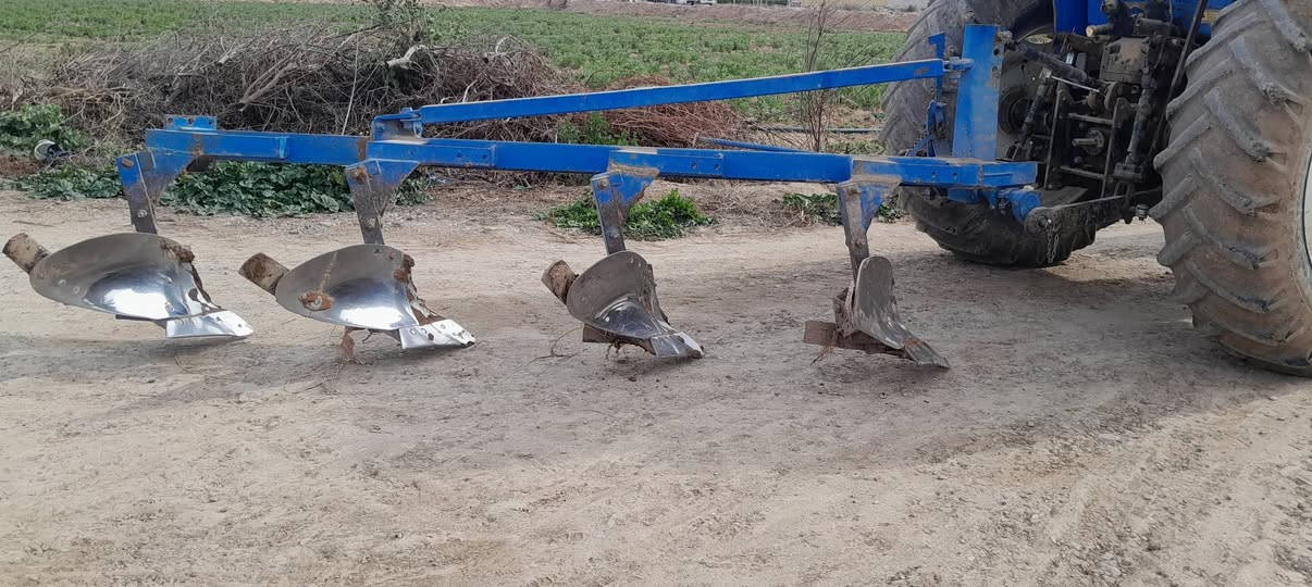 فيدان ابو الطير درجة اولى جاهز للعمل
السعر 1.500.000 مليون ونص وبيه مجاال
للاتصال//***********
