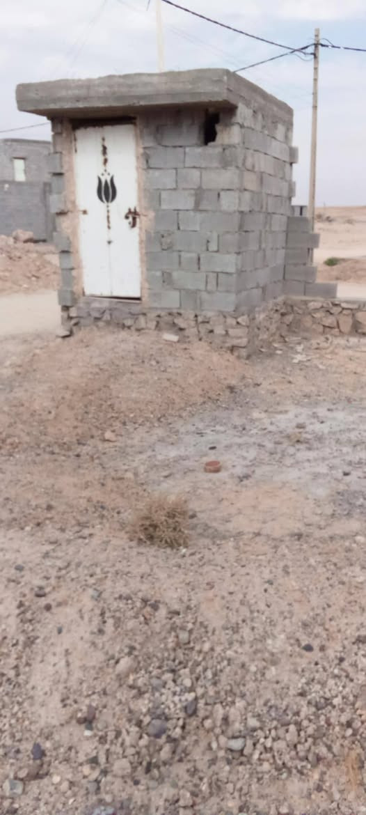 دار البيع هيت حي البكر القربي السعر 20 المساحه 400  ***********
