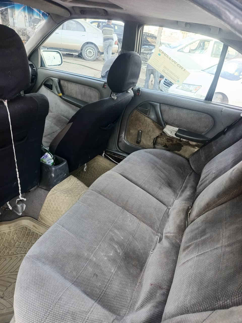 سلام عليكم اوبل اوميكاا للبيع السياره باسمي كير عادي كيره بلادي ومحرك مجفت  مصبوغه عام  كهربائية شغاله كله ماعده الكيج مال البانزين رقم السياره انبار  السعر 29وبيه مجال بصيط
بكاني الانبار الكرمه 
وتساب ***********
اتصل فقط  ***********
