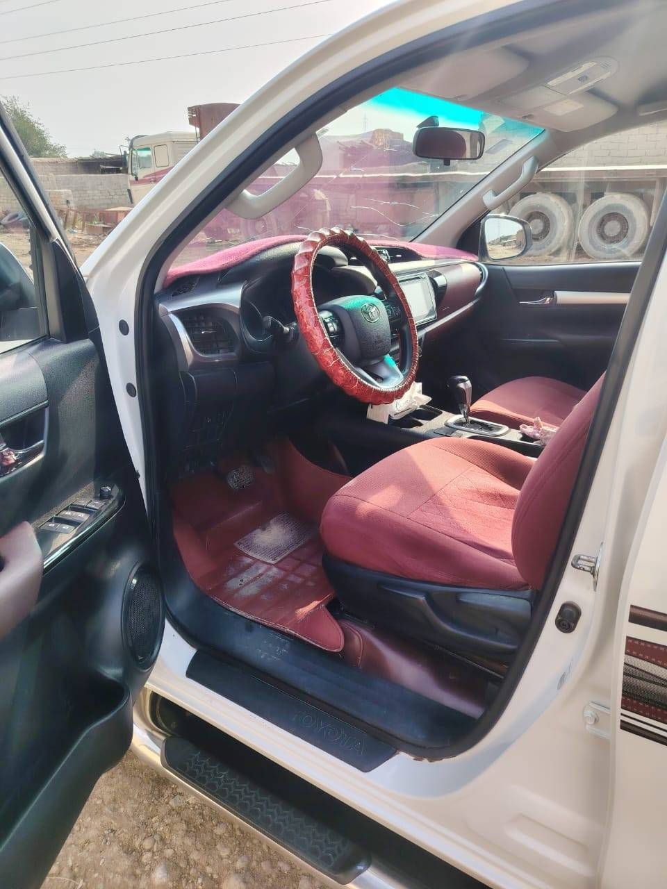 للبيع سعودي ٢٠١٨ مكفول السعر ٢٧٥ وبيها مجال
***********
