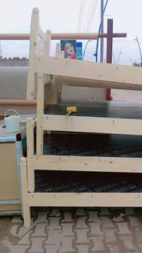 يوجد الدينا جرابي بسعر جمله مفرد بانسب الاسعار بمعرض الاخوين 077084089...