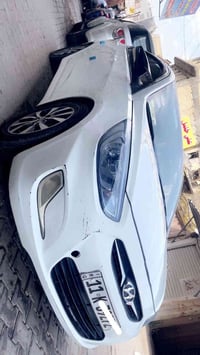 اكسنت 2016 خليجي  مكينه 1600 سياره مال بيت  جاهزه بيه صبغ بنيد باب ساي...