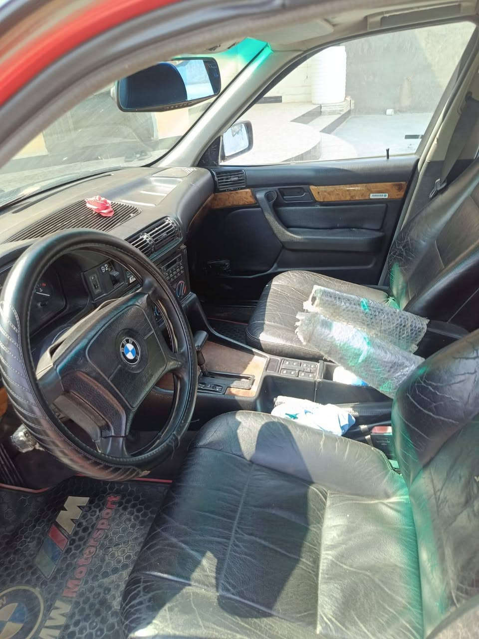 ٥٢٥ مسكر مكفولة من حادث بلادية كلها جاهزة ميكانيك وصدر وغرفة
*********** 
مكانها ديالى خان بني سعد 
مكلف بنشر 
سعرها وباقي التفاصيل يم راعيها
