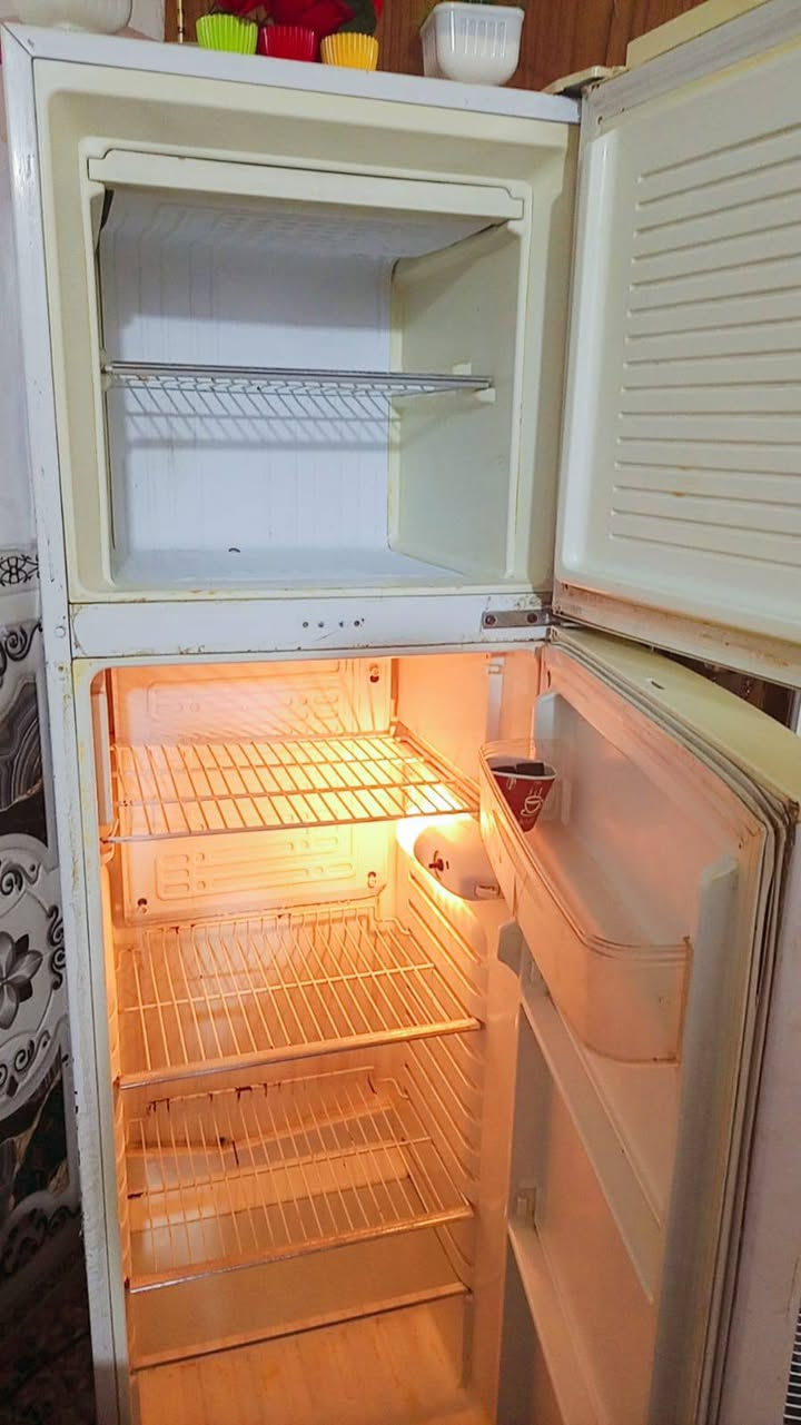 السلام عليكم  ثلاجه  البيع  السعر 160


**إذا كنت صاحب هذا الإعلان وتريد حذفه لأي سبب، رجاءا أرسل رسالة إلى الدعم الفني**