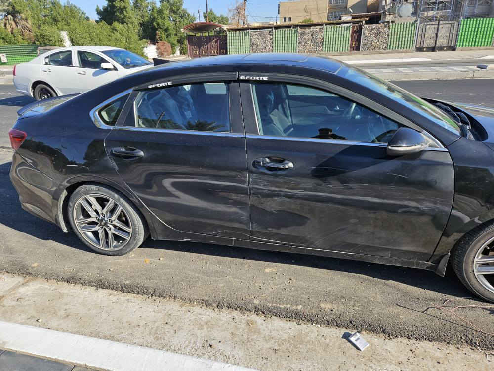 فورتي ٢٠١٩ للبيع
مواصفات EX
رقم اربيل
حادثهه امريكا بابتين عكس السايق
بالعراق نفس البابتين شخوط
وربع جاملغ راجع بارد
ايرباك برده طاك وراجع بس مو سستم
مكينه ٢٠٠٠
كير ATM مو سيفي تي 
تبريد مكفول
رادار امامي 
حساس كاميرا خلفي
فتحة
محدد مسار
كروز سرعة
السيارة مكفولة
تحكم ستيرن

الموقع بغداد الشعب
السعر ١٣٠ وبيهه مجال
 *********** بغداد, العراق
