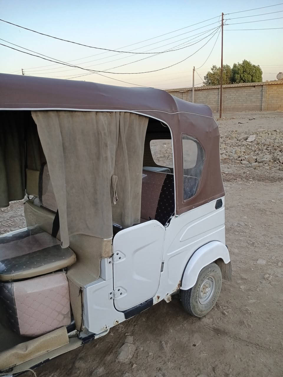 سلام عليكم تكتك للبيع 22 مكفوله كفاله عامه العنوان بغداد المعامل ***********

