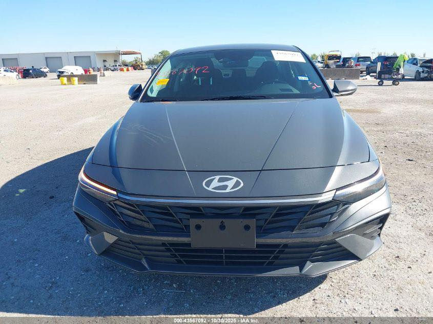 السلام عليكم
النترا بانزين  ٢٠٢٤ لون اسمنتي غامق 
موجوده في الحره / الاردن ترهم شهداء وترهم حره
السعر  ٨٧ ورقه فقط في الحره 
واصل بغداد مع الكمرك ١١٧ ورقه 
(حادث واضح بالصور ومكفوله من التصليح والصبغ السابق)
***********
***********
