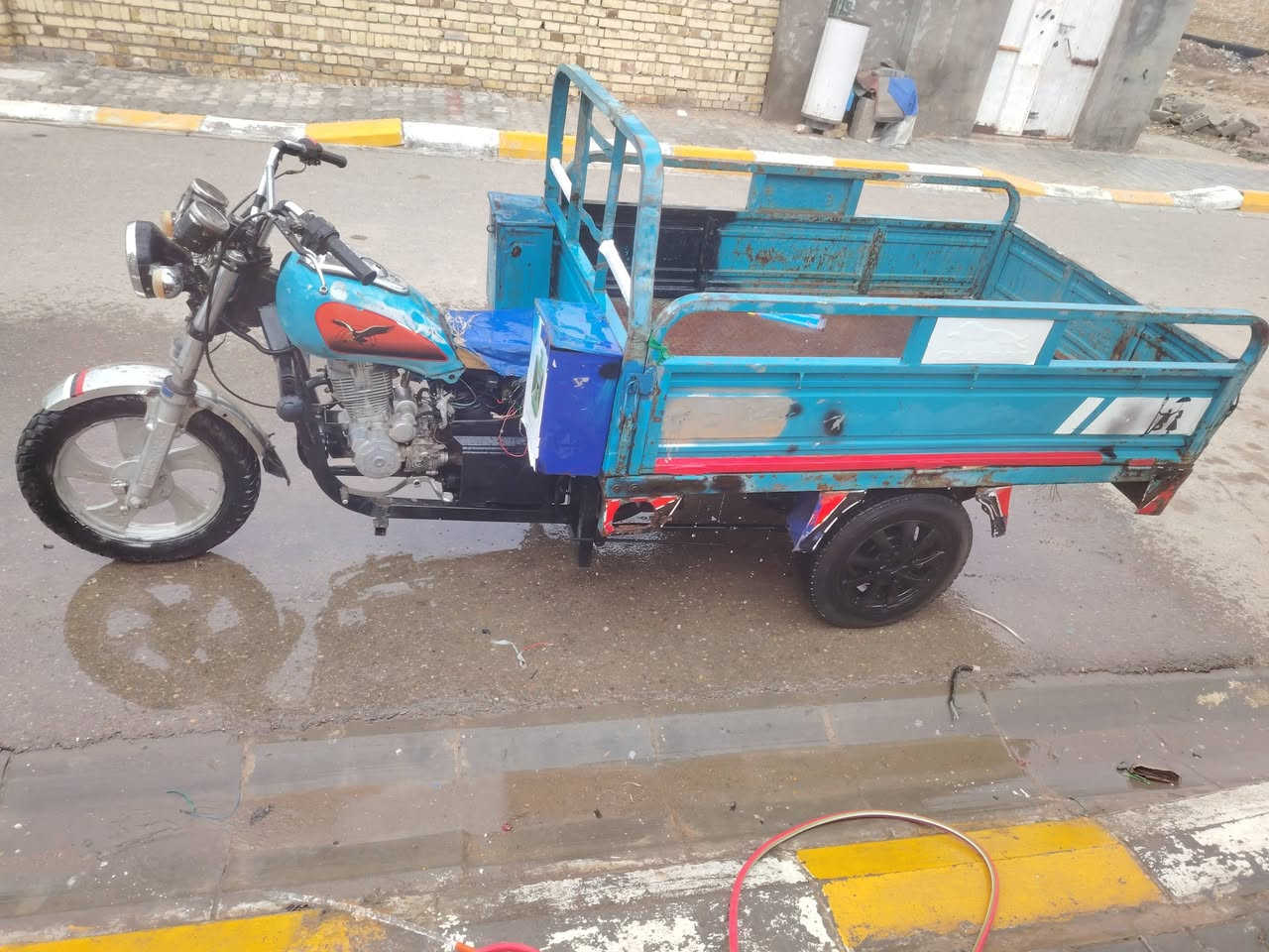 السلام عليكم ستوته للبيع موديل 19 اوراق كامله جاهزه من كلشي السعر مليون وبيه مجال المكان واسط قضاء الحي ***********
