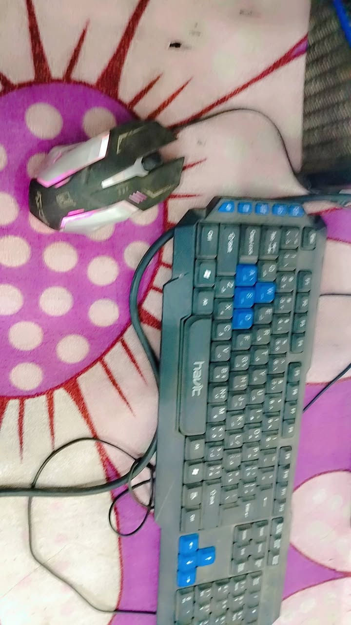 حاسبة للبيع سعر ٥٠ الف
الاحرار - -  حي الزهراء
***********
