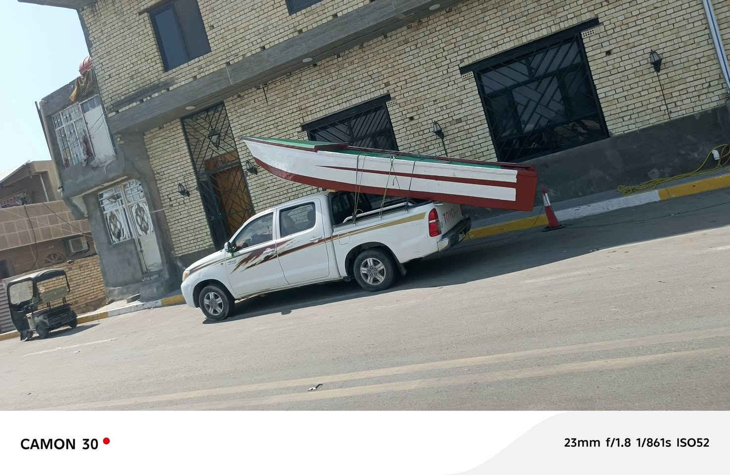زورق للبيع طوله 5 متر العرض متر و140 ترهم عليه حته مكينه ام اربعين
العنوان بغداد بدارت اخوكم ابو علي
الصناعة البلام الفيبر كلاس
‏‪***********‬‏ رقم الواساب
