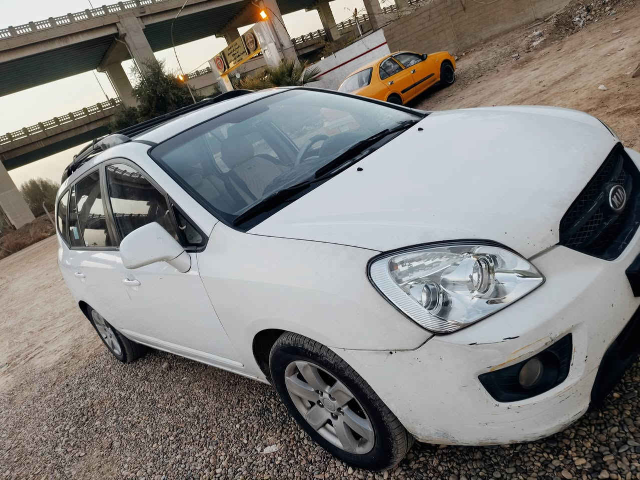 سلام عليكم كيا كارنز موديل 2010 سبعه راكب ضايف اله منضومة غاز تبريد شغال فتحه وسيبايه سيارة جاهزه مناقصه اي شي فقط بيه قطعتين تبديل بدون دواخل چاملغ وبنيد عكس السايق رايده ب 105 وبيه مجال مكاني بغداد بوب الشام ومكاني العمل هم اتواجد بيه الدورة قرب جسر الطابقسن استفسارر
***********0 بيه وتساب
