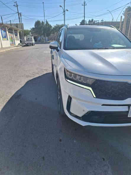 سورنتو موديل ٢٣ ماشيه ٣٤ كفاله عامه من شخط بعدها على وضع الشركه جديده السعر ٣٢ الف دولار يعني ٣٢٠ ورقه بيها مجال  ***********
