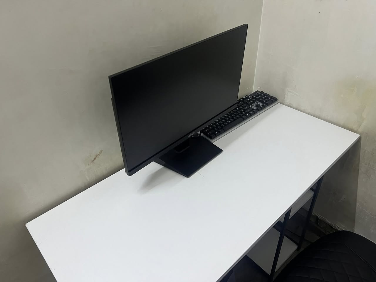 السلام عليكم
Pcللبيع
سبب البيع عدم تفرغ والله شاهد حيل جديده مصار 4 اشهر من ماخذه وممشغلها بسبب شغل 
شاشه 120هرتز 
Ci5 جيل 14
Rtx 3070 3 فان بشرط
Ssd1 تيرا
بور سبلاي 750w
وياها ماوس وكيبورد 
جاهزه وياها ميز والكرسي جديده وكراتينها موجوده عندي
سعرها 1 وربع قفل قفل
مكاني بغداد حي العدل 
***********
