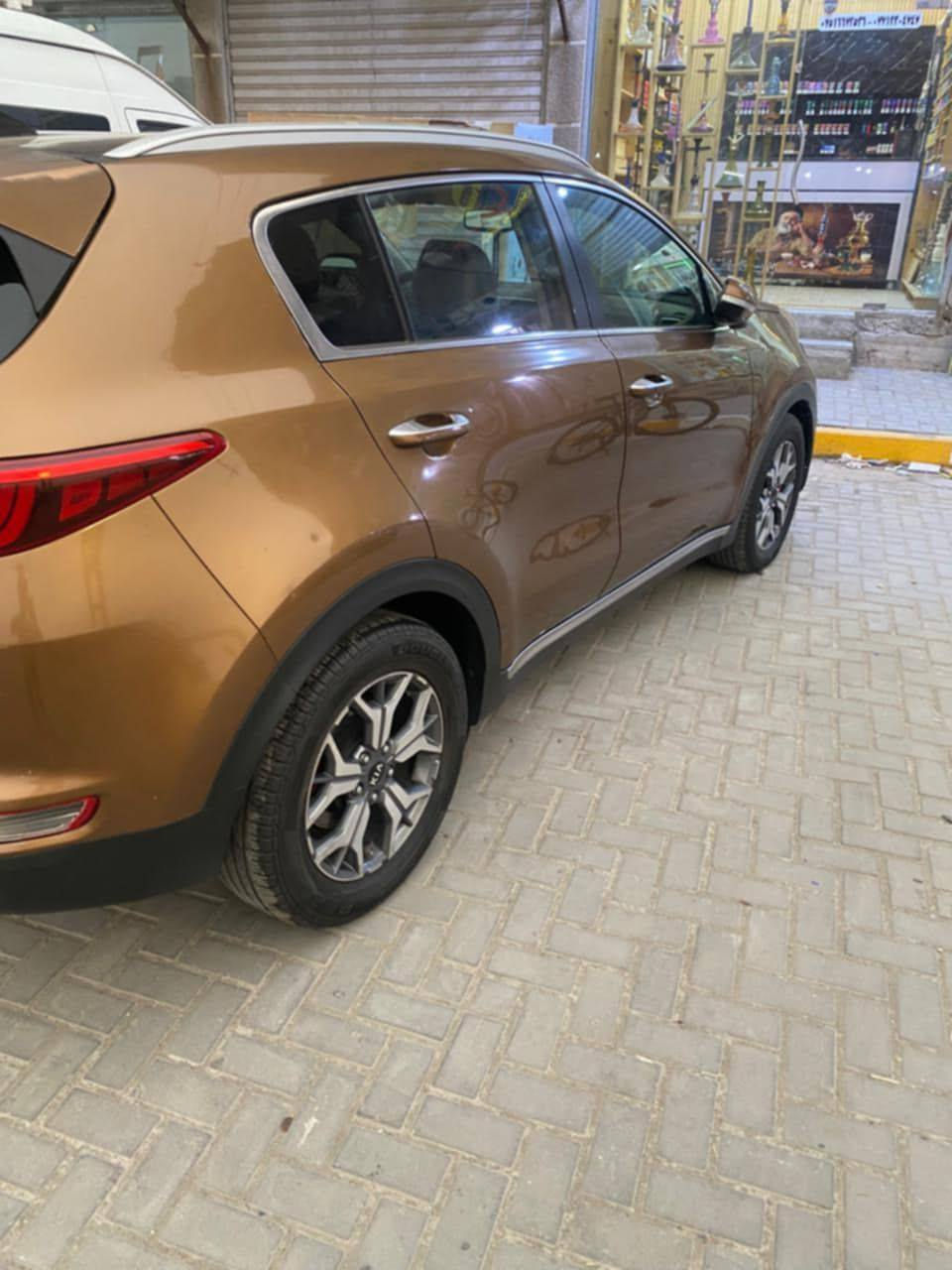 للبيع سبورتج 2017 رقم بغداد 
فول مواصفات للاخير 
محرك 2000 تيربو 
صور الحادث بالمنشور مكانها بغداد 
السعر 135


**إذا كنت صاحب هذا الإعلان وتريد حذفه لأي سبب، رجاءا أرسل رسالة إلى الدعم الفني**