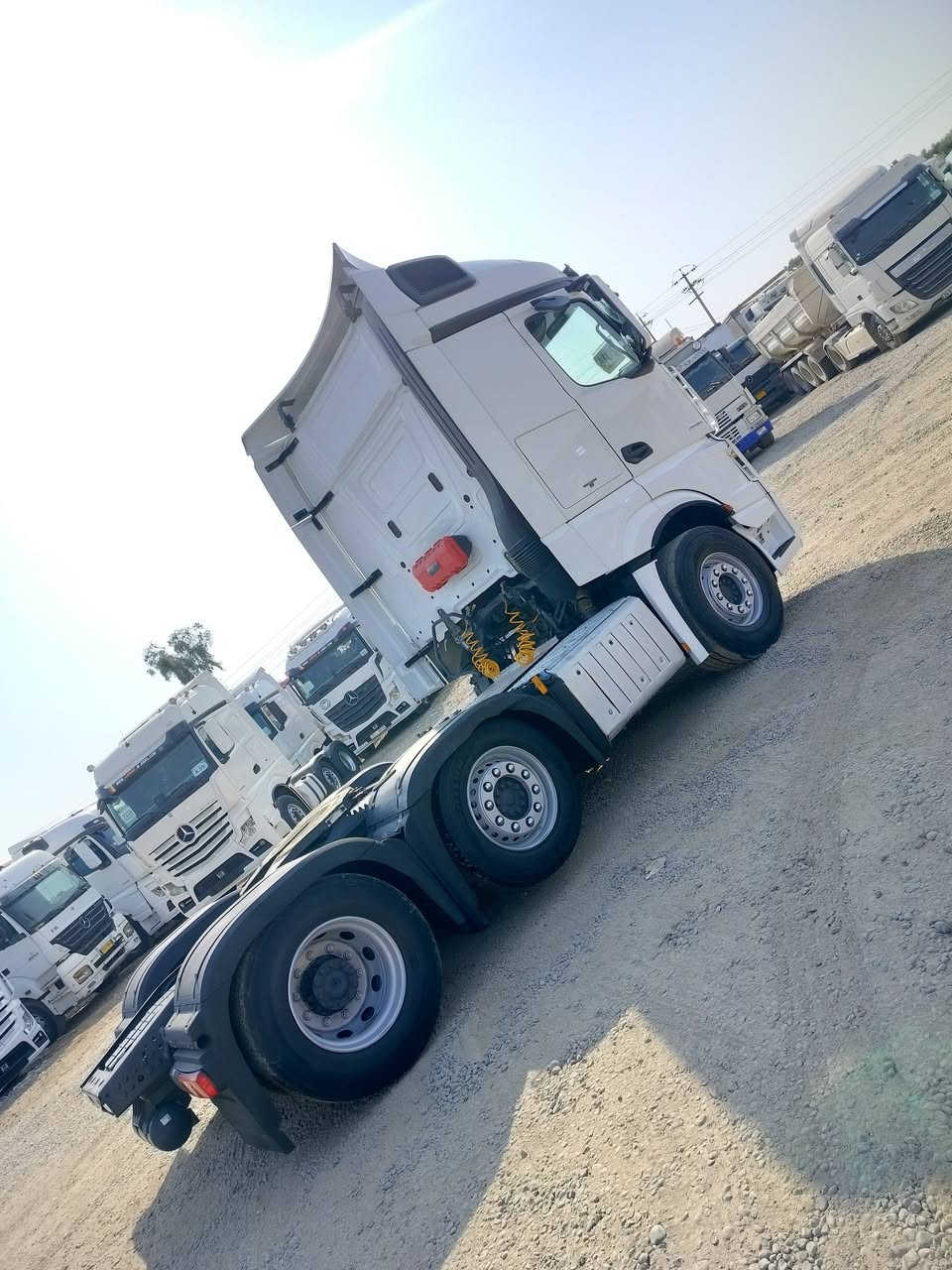 للبيع موديل 2016 فول موسفات حجم 2545 رقم كاتي 
مكفول سياره 👍 
***********
***********
سياره موجود في معرض اربيل في قضاء خبات 📍
