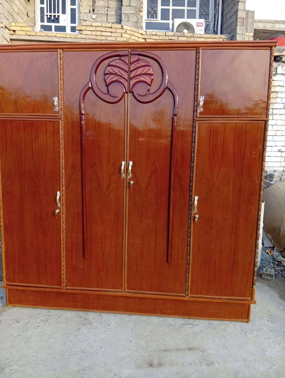 السعر 230 الف فقط
كنتور صاج 4 ابوابً
صاج داخل خارج تكمة كلش كلش نضيف
العنوان المحمودية حي العسكري قرب الحمداني 
للحجز السريع ***********
