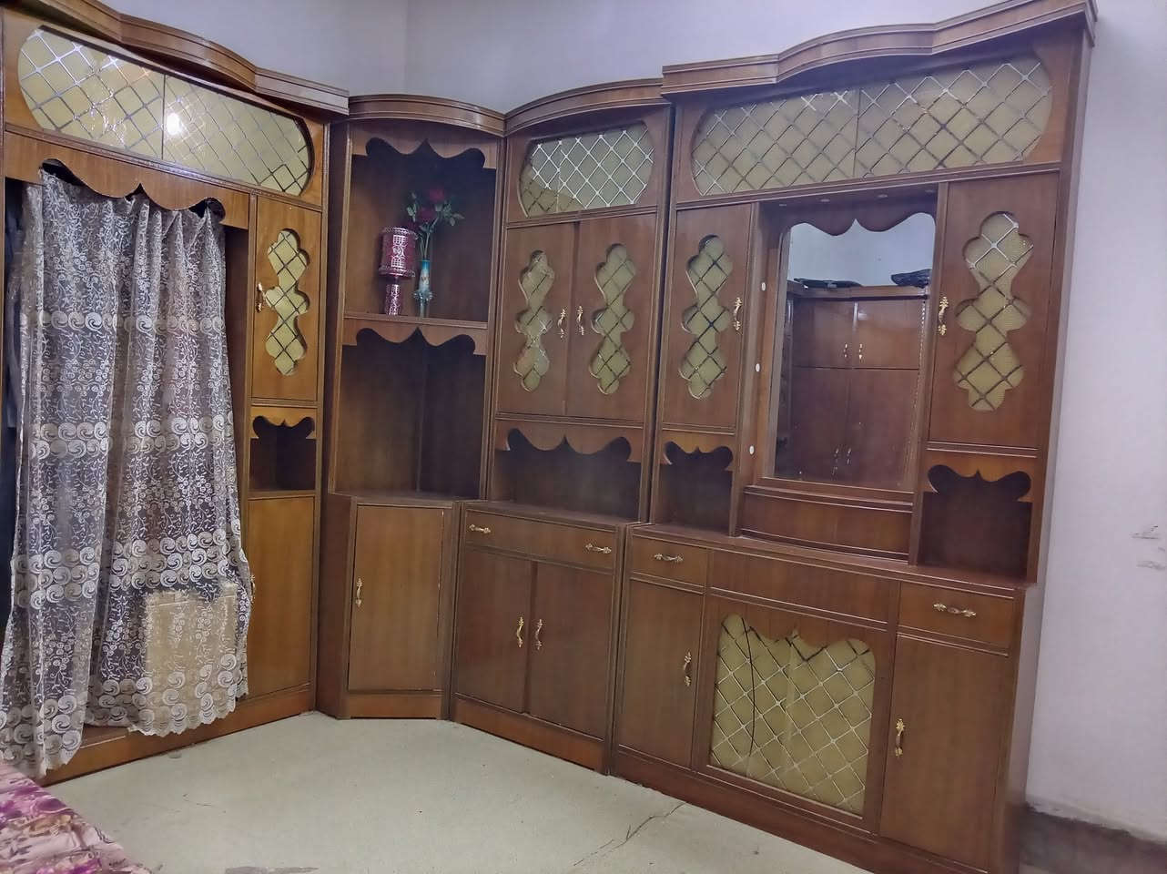 للبيع...
غرفه اخشاب نجارة عراقية سعر مليون و بيها مجال

للاستفسار
***********
***********
