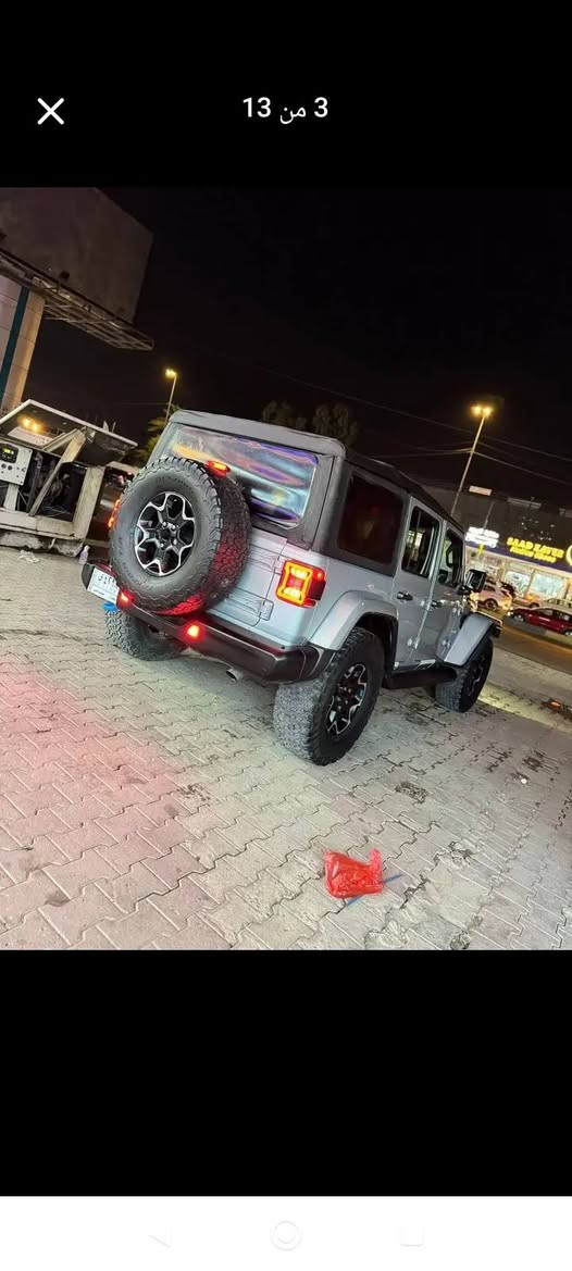 جيب رانجلر صحاري (4Xe) 2022 🩶🔥
✅ بـيع أو مراوس حسب القناعة ✅

حجم المحرك: 
2000 تيربو + هايبرد + هجين شحن خارجي ⚡️
المسافة المقطوعة: 60الف 🛣️
(قمارة بانوراما كهرباء.. تتفصخ وتتحول كشف 🏞️)

تشغيل بصمة 🔘
لوكير 🔒
كشافات أمامية 💡
شحن خارجي 🔌
هيتر بالستيرن 🔥🛞
شاشة عرض 📺
تدفئة بالكشنات ♨️
تشغيل عن بعد 📡
كشنات جلد 🪑
دمام خلفي 🔊

ملاحظات مميزة💯:
🚩 السيارة مزودة كت كامل إلى ربيكون:
1️⃣ دعامية أمامية ربيكون حديد 🛡️
2️⃣ فندرات جانبية ربيكون LED 💡
3️⃣ بنيد ربيكون 🔩
4️⃣ دعامية خلفية ربيكون 🛡️
5️⃣ ويل ربيكون 🛞 ‎
***********

